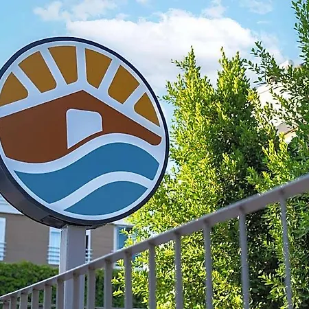 Rudblu Lejlighedshotel 4*